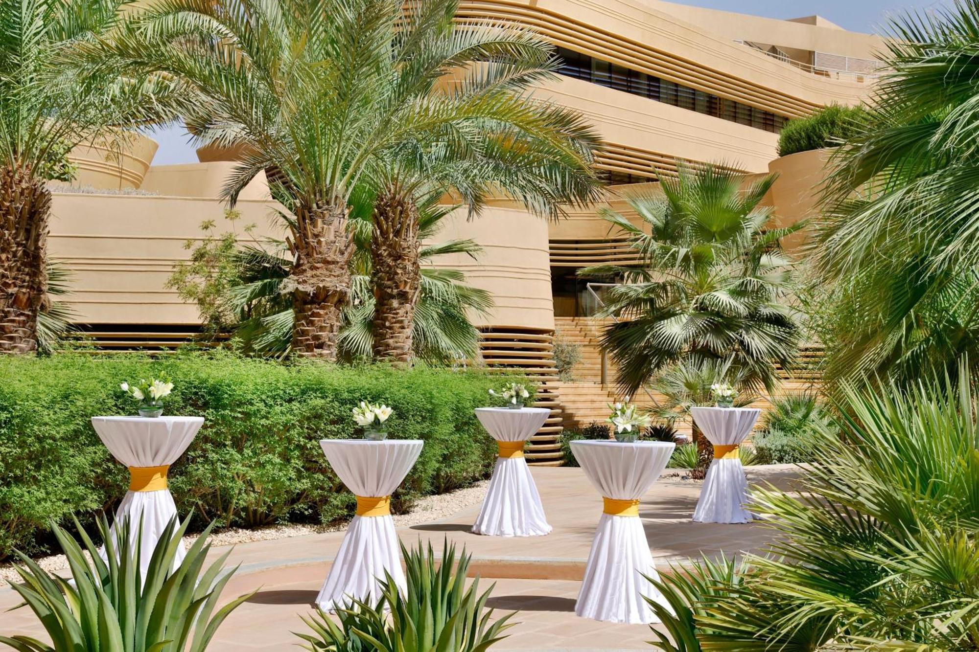 Marriott Riyadh Diplomatic Quarter Экстерьер фото